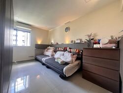 Blk 341 Jurong East Avenue 1 (Jurong East), HDB 4 Rooms #557761321